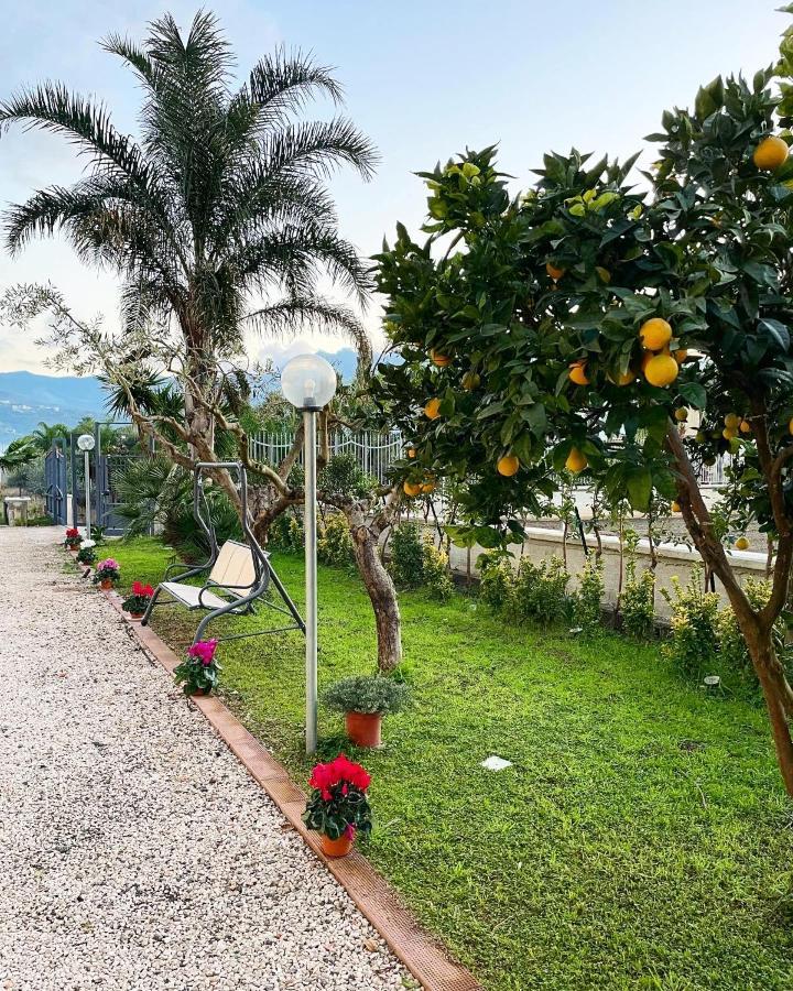 Casa Vacanze Paradise Santa Maria La Carità エクステリア 写真